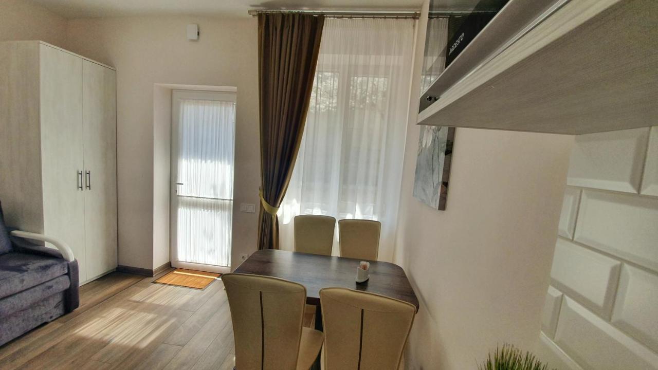Demar Apart Fresh Lviv Kültér fotó